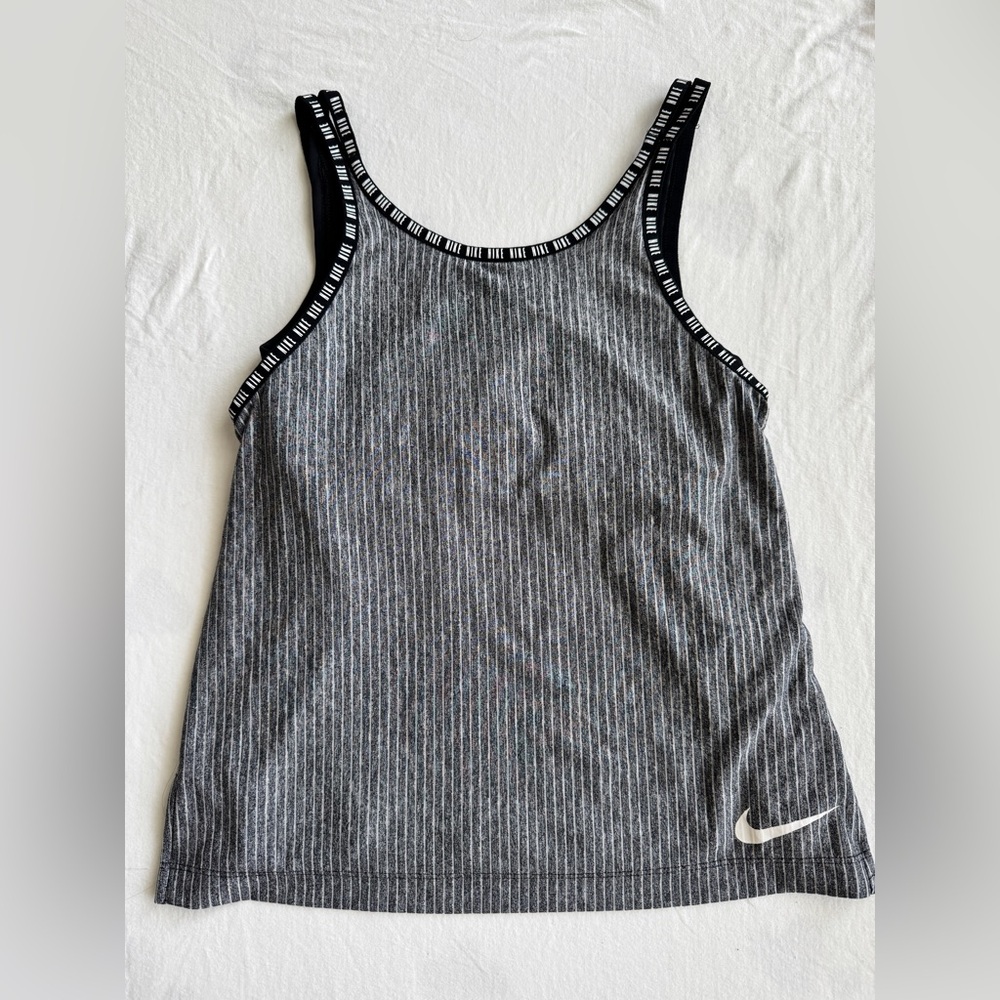 Nike Women's Gray and Black Striped Tank Top